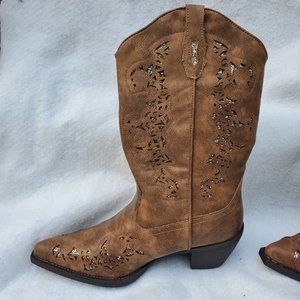 Roper women's boot size 9 USA